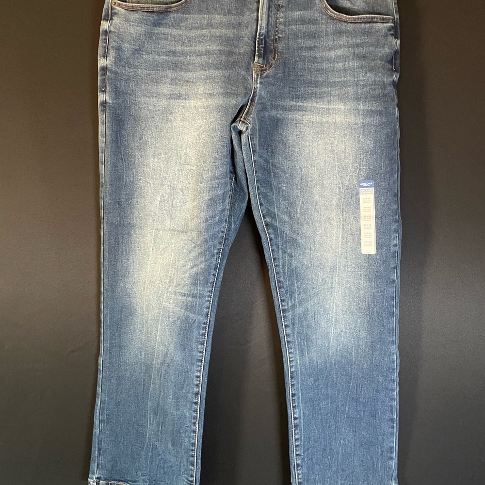 Arizona Jean Co brand new with tags men’s denim 36 x 30 relaxed straight jeans